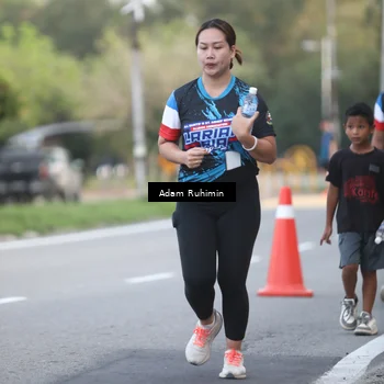 Runner Photo 7642113