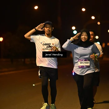 Runner Photo 7642115