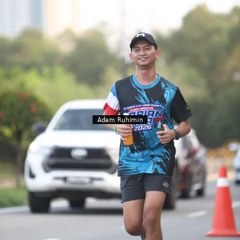 Runner Photo 7642124