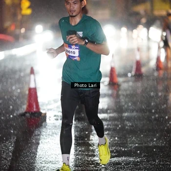 Runner Photo 7642125