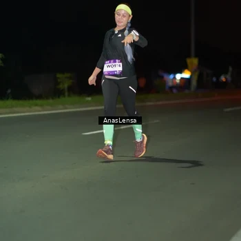 Runner Photo 7642153
