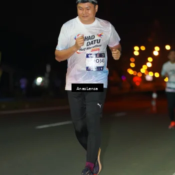 Runner Photo 7642172
