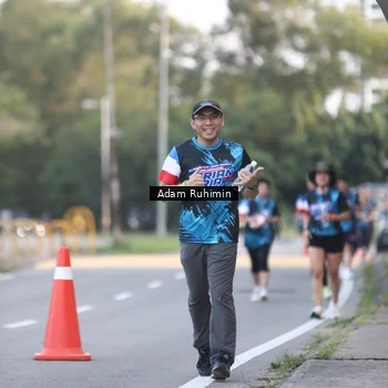 Runner Photo 7642173
