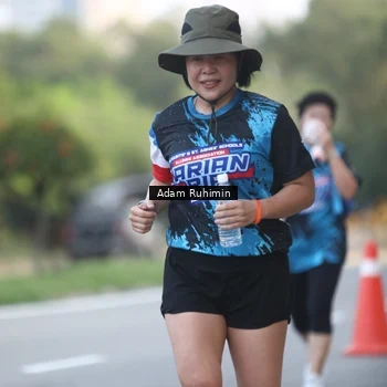 Runner Photo 7642180