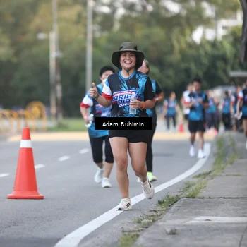 Runner Photo 7642205