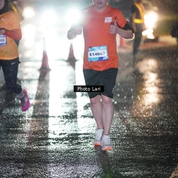 Runner Photo 7642210