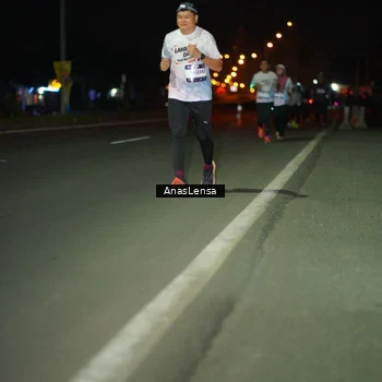 Runner Photo 7642217