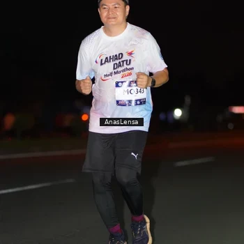 Runner Photo 7642231