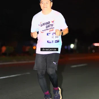 Runner Photo 7642234