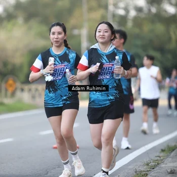Runner Photo 7642244