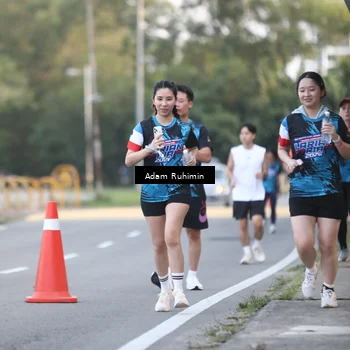Runner Photo 7642249