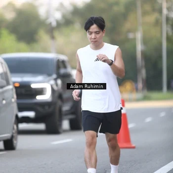 Runner Photo 7642253