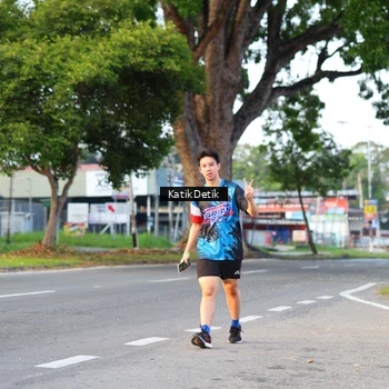 Runner Photo 7642254