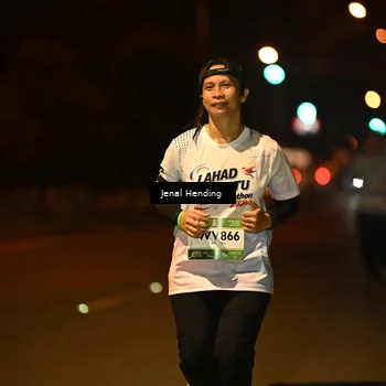 Runner Photo 7642257
