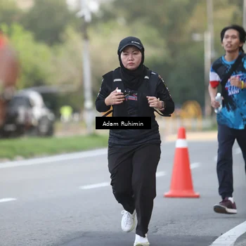 Runner Photo 7642303