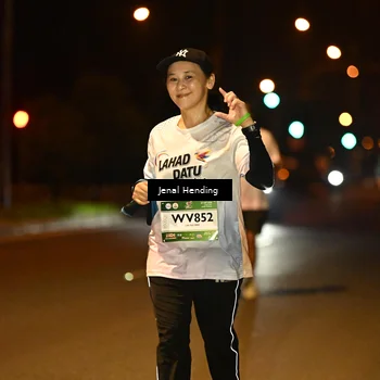 Runner Photo 7642307