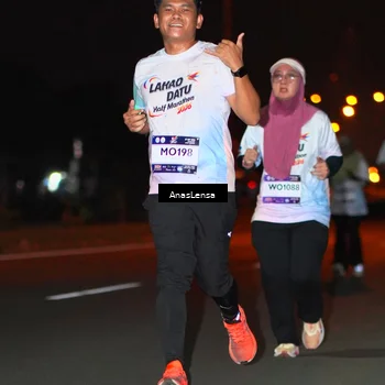 Runner Photo 7642315