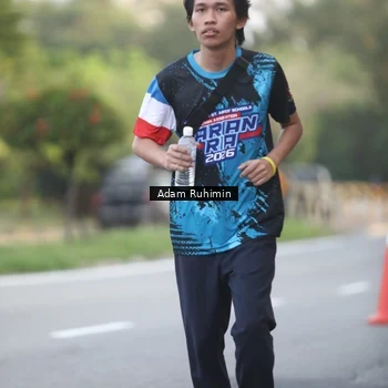 Runner Photo 7642317