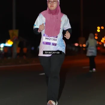 Runner Photo 7642322