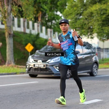 Runner Photo 7642345