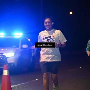 Runner Photo 7642353
