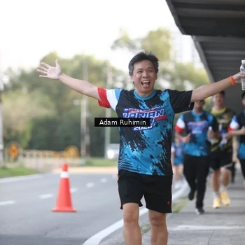Runner Photo 7642359