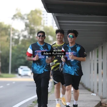 Runner Photo 7642363