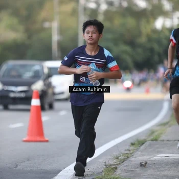 Runner Photo 7642364