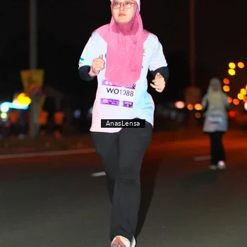 Runner Photo 7642368