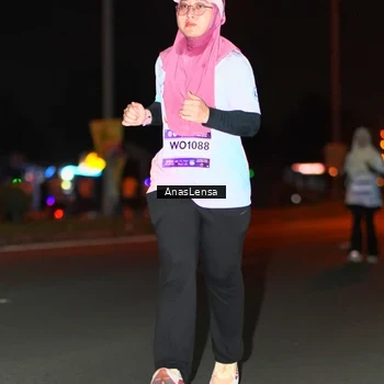 Runner Photo 7642370