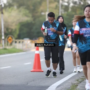 Runner Photo 7642384