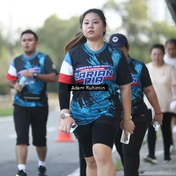 Runner Photo 7642399