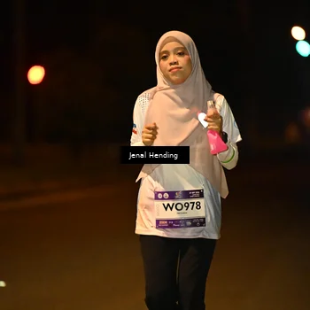Runner Photo 7642435