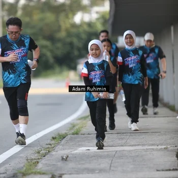 Runner Photo 7642452