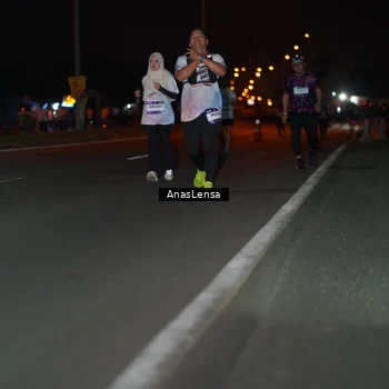 Runner Photo 7642455