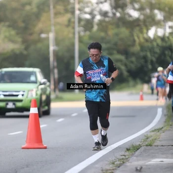 Runner Photo 7642456