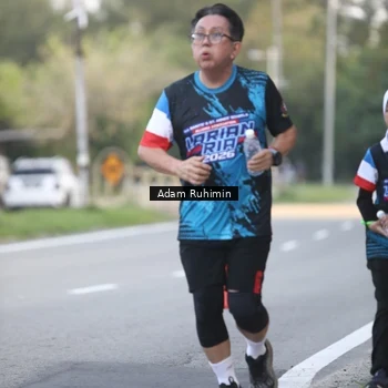 Runner Photo 7642472