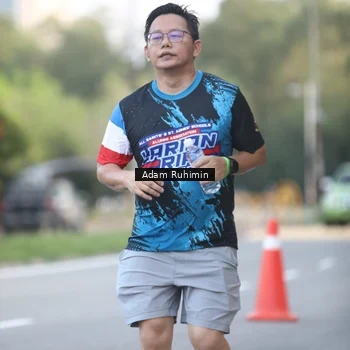 Runner Photo 7642473