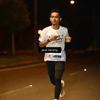 Runner Photo 7642484