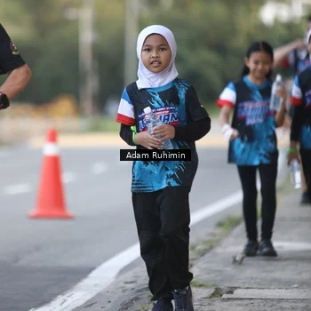 Runner Photo 7642493
