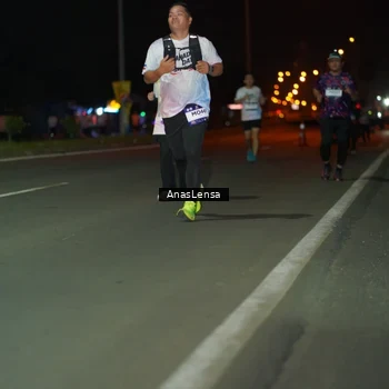 Runner Photo 7642494