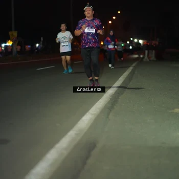 Runner Photo 7642499