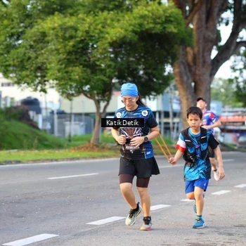 Runner Photo 7642522