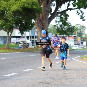 Runner Photo 7642526