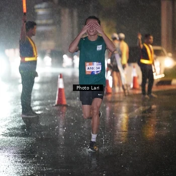 Runner Photo 7642536