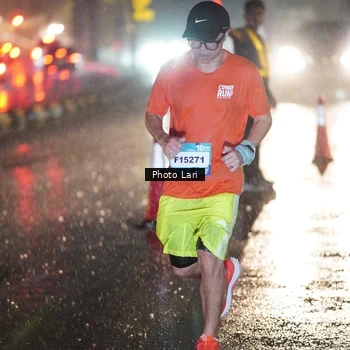 Runner Photo 7642543