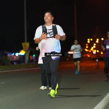 Runner Photo 7642550