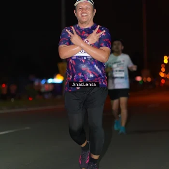 Runner Photo 7642577
