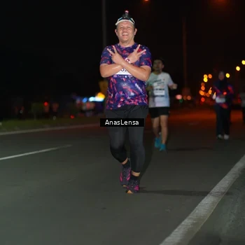 Runner Photo 7642578