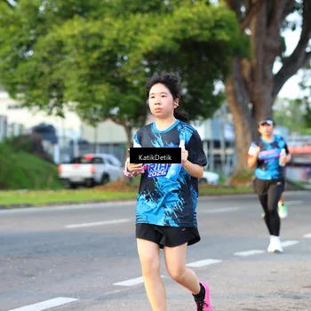 Runner Photo 7642604